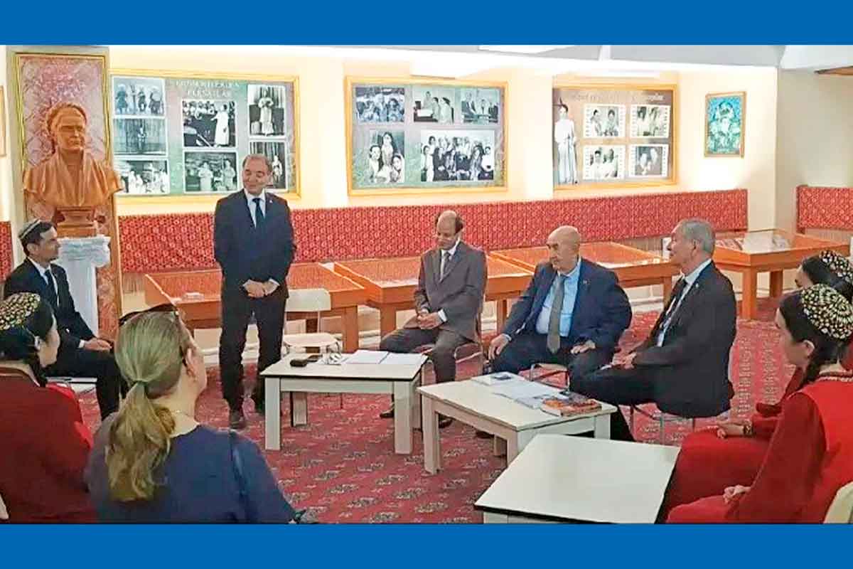 Kompozisiýa we gurallama kafedrasy